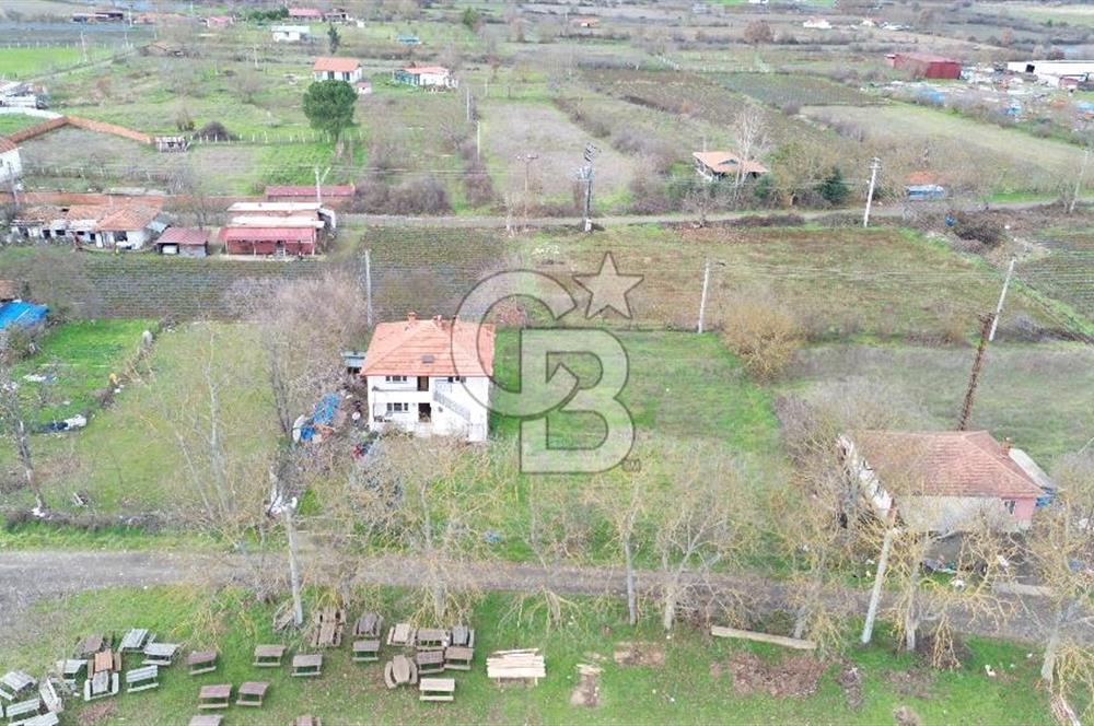 ÇANAKKALE YENİCE AKÇAKOYUN'DA SATILIK MÜSTAKİL VE ARAZİSİ