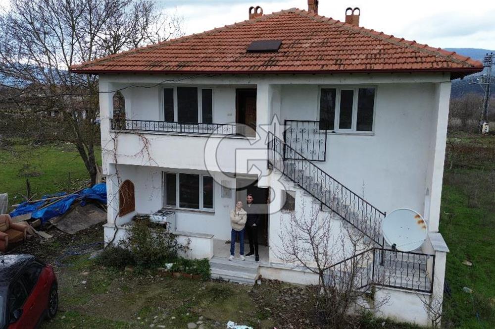 ÇANAKKALE YENİCE AKÇAKOYUN'DA SATILIK MÜSTAKİL VE ARAZİSİ