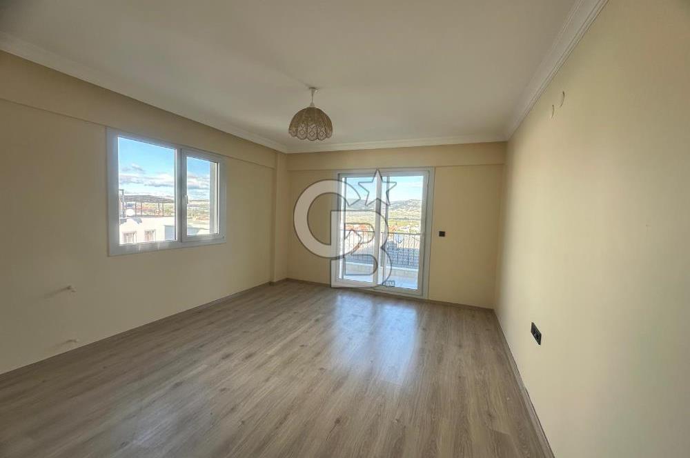 Foça Kazım Dirik Mah. 2+1 Dubleks Kiralık Daire