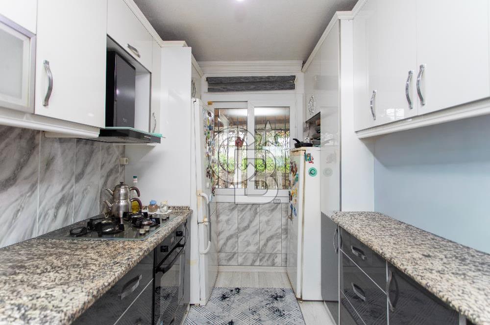 Yenifoça Cumhuriyet Mah. Satılık 4+1 Tripleks Villa