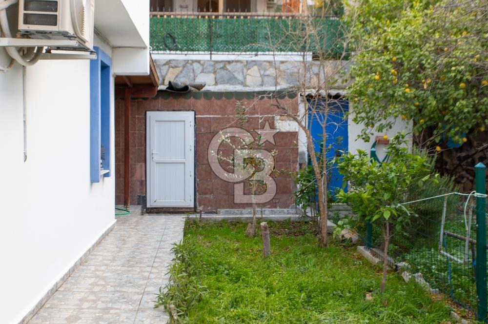 Foça Atatürk Mah. Satılık 3+1 Deniz Manzaralı Dublex