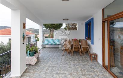 Foça Atatürk Mah. Satılık 3+1 Deniz Manzaralı Dublex