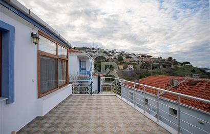 Foça Atatürk Mah. Satılık 3+1 Deniz Manzaralı Dublex