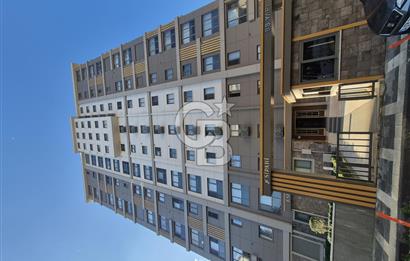 KOZYATAĞI'NDA 1+1 EŞYALI OTOPARKLI METRO MİNÜBÜS CADDE ULAŞIMLI