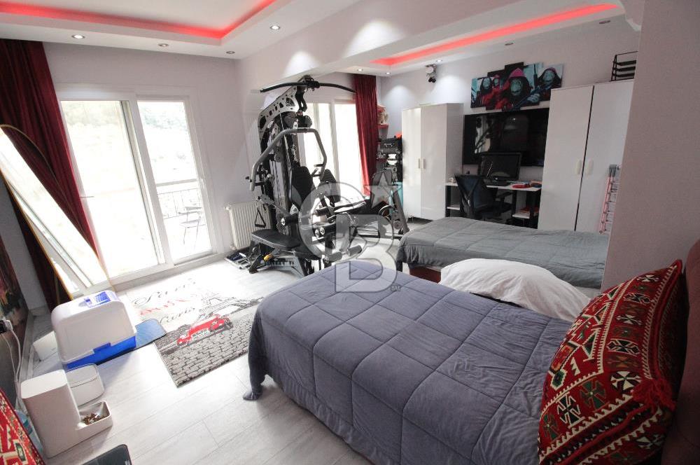 Gaziemir'de 2+1_Net 142m² Satılık Lüx Daire