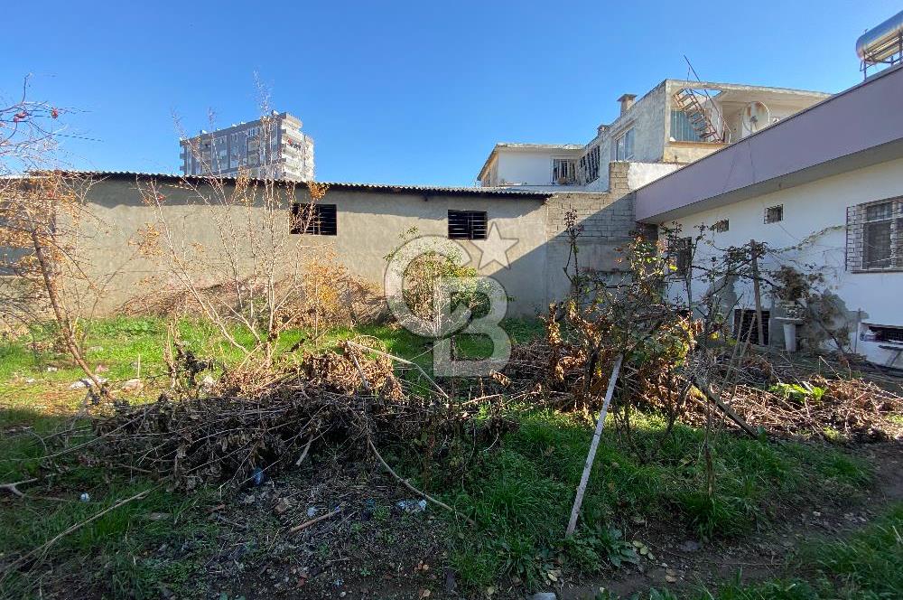 MERSİN BARIŞ MAH. SOĞUKSU CADDESİ ÜZERİ SATILIK MÜSTAKİL EV VE ARSA 