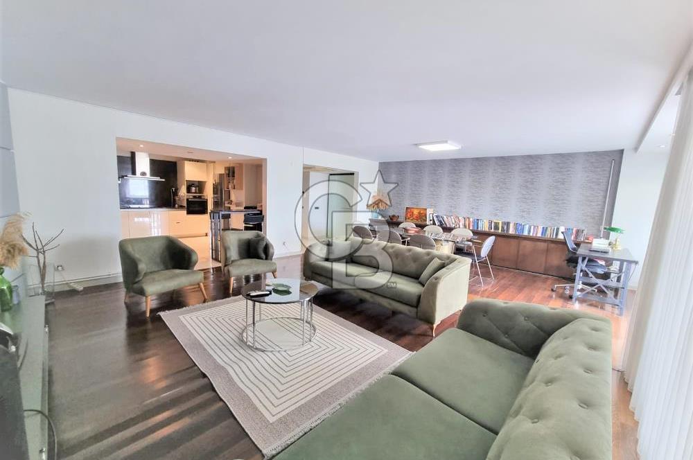 KARŞIYAKA SAHİLDE 4+1 MUHTEŞEM YALI DAİRESİ SATILIK.......