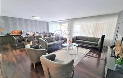 KARŞIYAKA SAHİLDE 4+1 MUHTEŞEM YALI DAİRESİ SATILIK.......