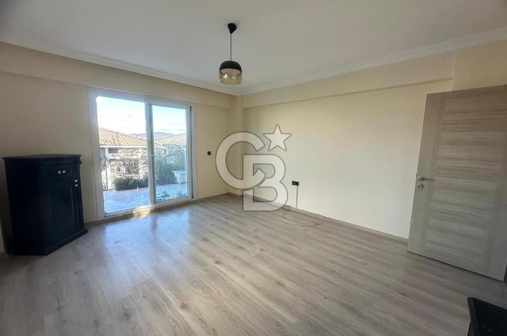 Foça Kazım Dirik Mah. 2+1 Dubleks Kiralık Daire