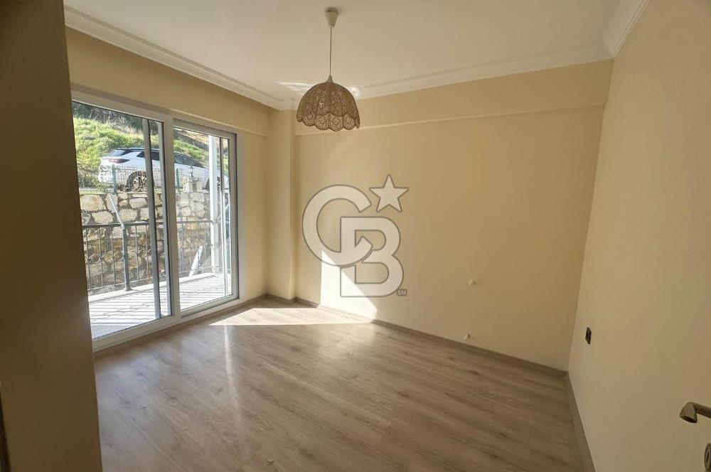 Foça Kazım Dirik Mah. 2+1 Dubleks Kiralık Daire