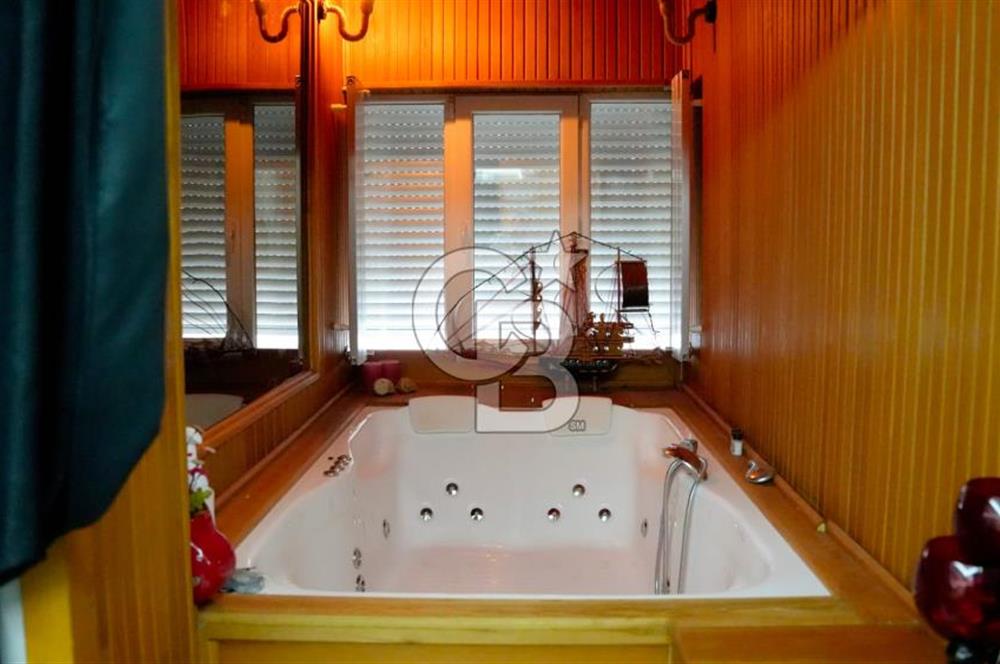 Büyükdere'de 180 m2 Net | Lüks 4+1 | Akıllı Ev | Jakuzili