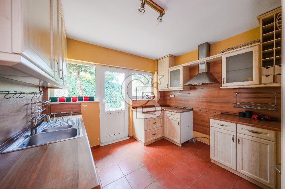 Sarıyer Yeni Dostlar Sitesi Orman Manzaralı Müstakil Villa