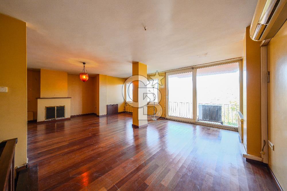 Sarıyer Yeni Dostlar Sitesi Orman Manzaralı Müstakil Villa