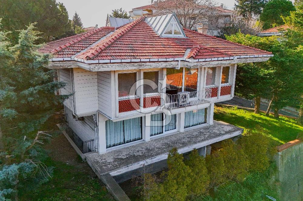 Sarıyer Yeni Dostlar Sitesi Orman Manzaralı Müstakil Villa
