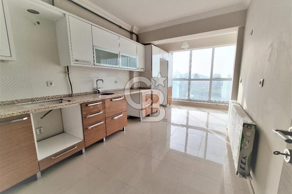 ALİAĞA CADDE ÜZERİ MERKEZİ KONUMDA 3+1 KİRALIK DAİRE.....