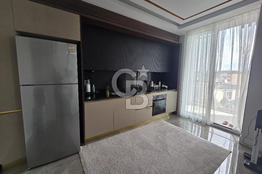 KARTEPE ZERAY ESİL'DE SATILIK BÜYÜK TİP 2+1 ÇATI DUBLEKS DAİRE