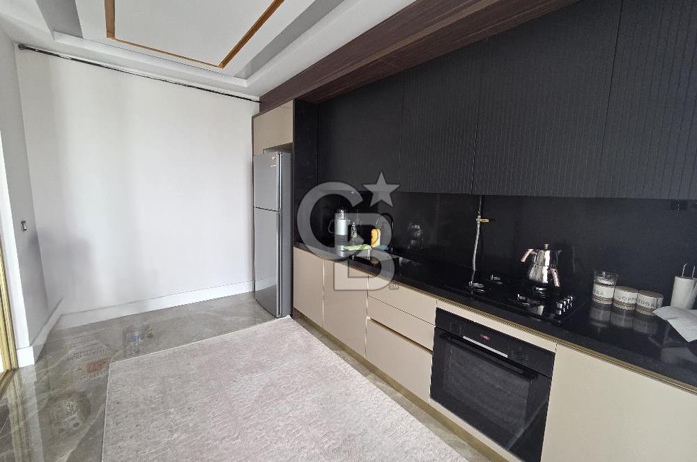 KARTEPE ZERAY ESİL'DE SATILIK BÜYÜK TİP 2+1 ÇATI DUBLEKS DAİRE