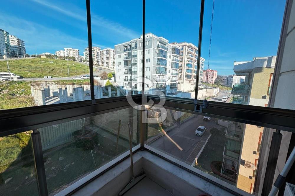 İzmir Çiğli Atatürk Mahallesi Genç Binada  2+1 Kiralık Daire CB-PH