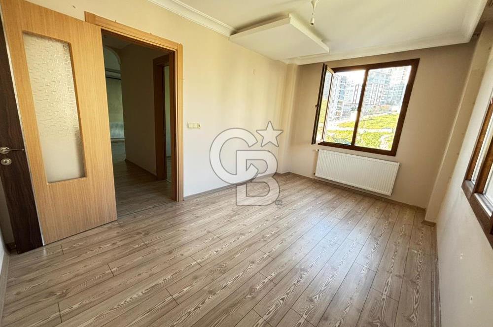 İzmir Çiğli Atatürk Mahallesi Genç Binada  2+1 Kiralık Daire CB-PH
