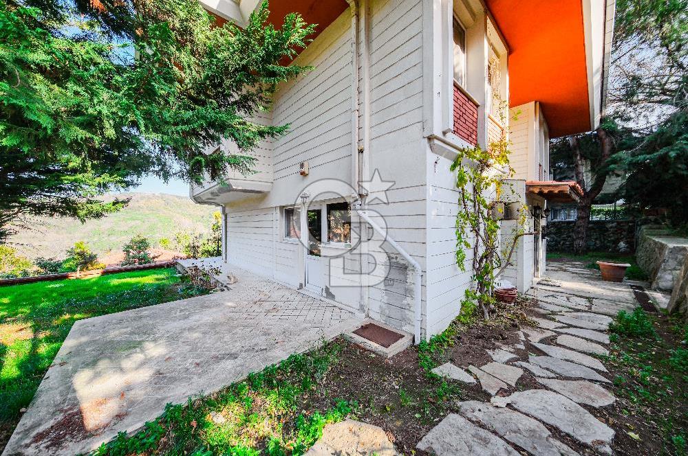 Sarıyer Yeni Dostlar Sitesi Orman Manzaralı Müstakil Villa