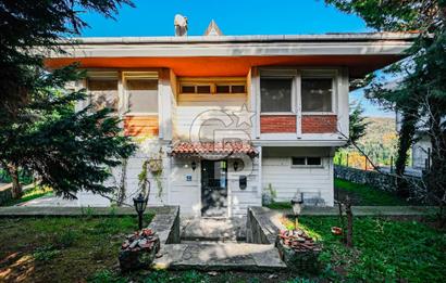 Sarıyer Yeni Dostlar Sitesi Orman Manzaralı Müstakil Villa