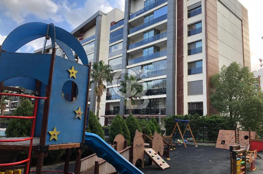 Park Yaşam Ataşehir Sitesinde Bahçeli Havuz Cephe 1+1 Kiralık Daire 