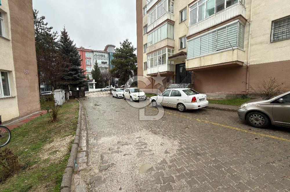 Tepebaşı Batıkent’te | Site İçi | 3+1 | Site İçi, Geniş Daire