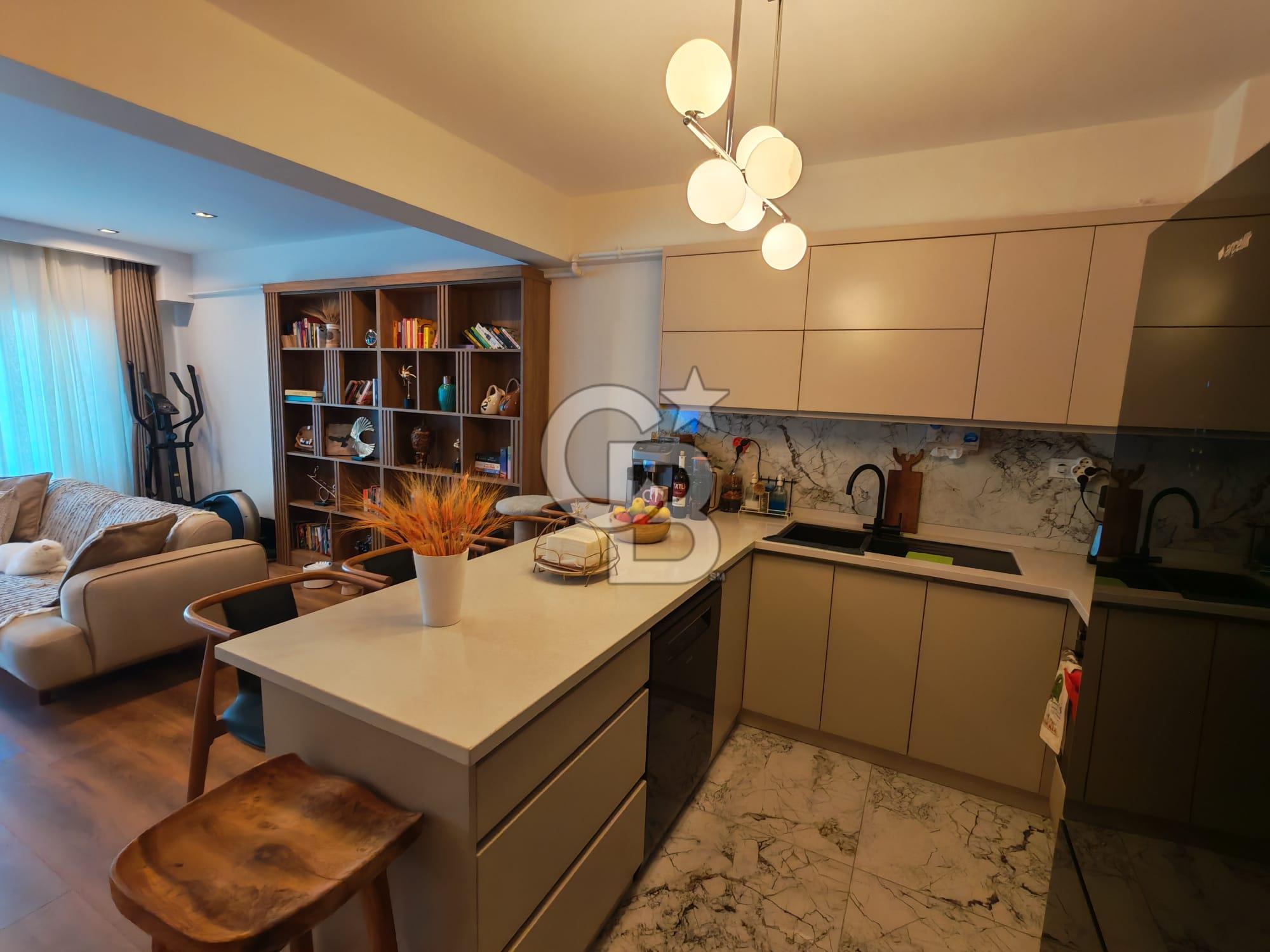 İzev Moon Bornova'da Bahçe Dubleks Havuz Cepheli Satılık Daire