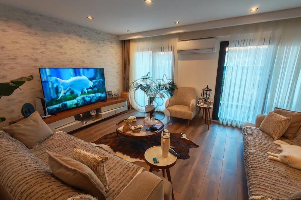 İzev Moon Bornova'da Bahçe Dubleks Havuz Cepheli Satılık Daire