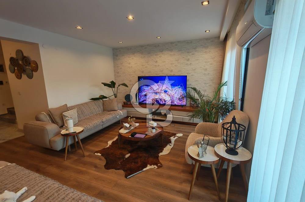 İzev Moon Bornova'da Bahçe Dubleks Havuz Cepheli Satılık Daire