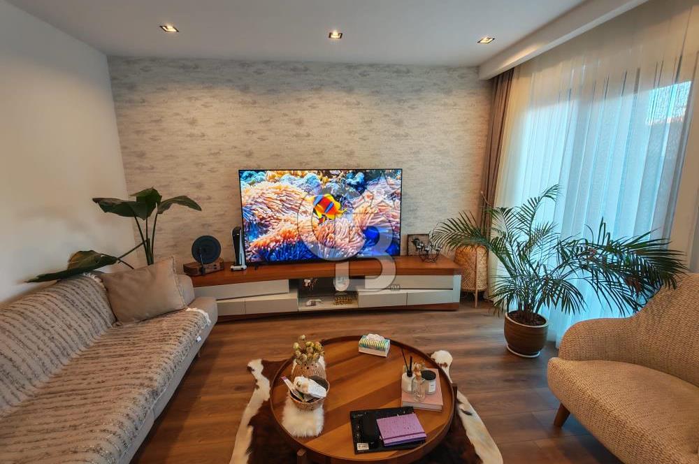 İzev Moon Bornova'da Bahçe Dubleks Havuz Cepheli Satılık Daire