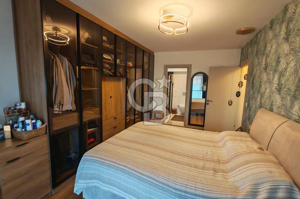 İzev Moon Bornova'da Bahçe Dubleks Havuz Cepheli Satılık Daire