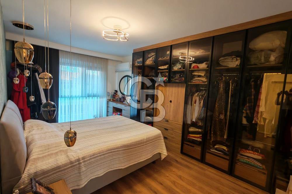 İzev Moon Bornova'da Bahçe Dubleks Havuz Cepheli Satılık Daire