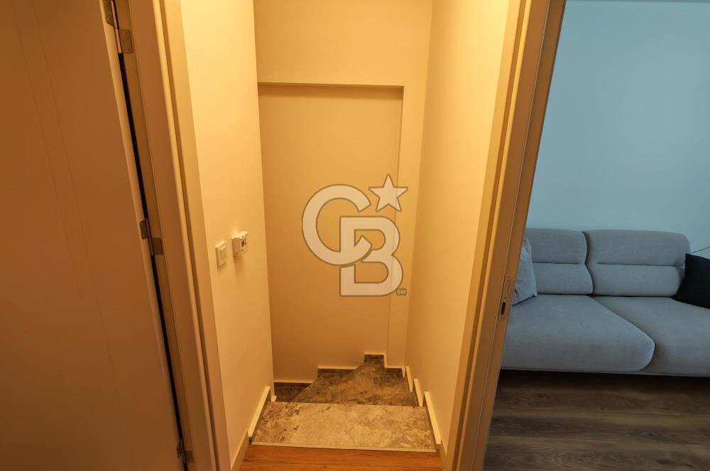 İzev Moon Bornova'da Bahçe Dubleks Havuz Cepheli Satılık Daire