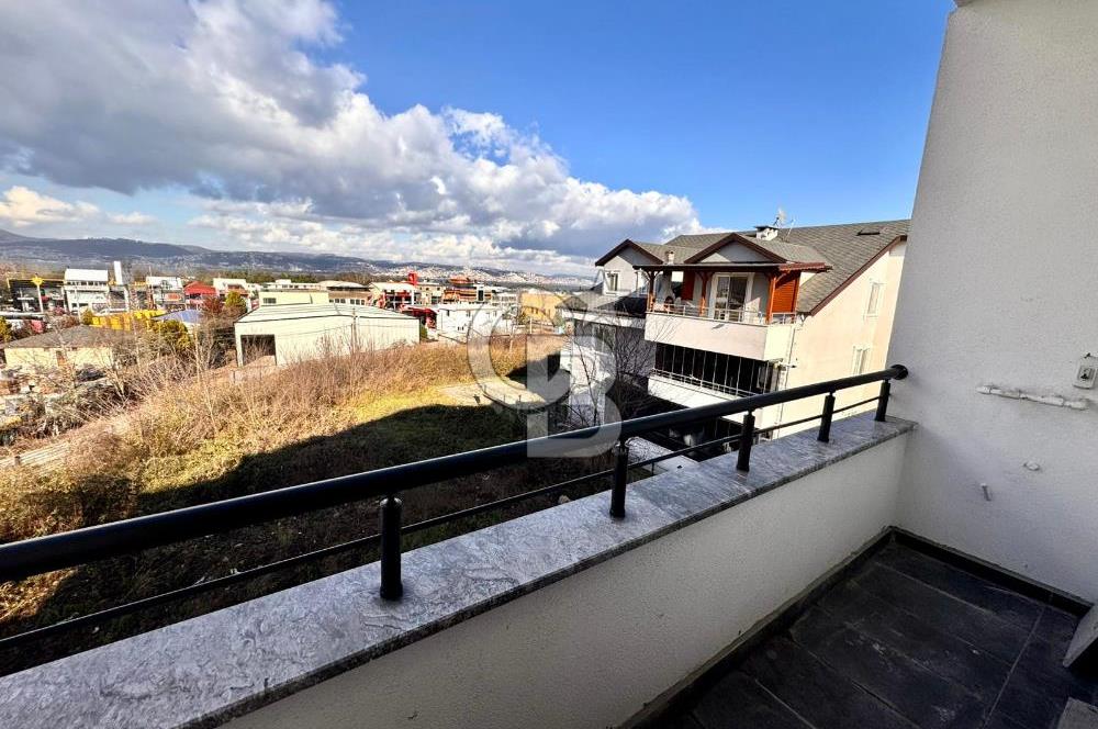 CB ENVOY Başiskele Seymen'de Deniz Manzaralı 3+1 Çatı Dubleks