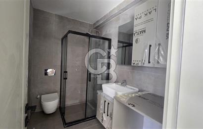 Urla Merkezde Satılık Özel Bahçeli 1+1 Sıfır Daire