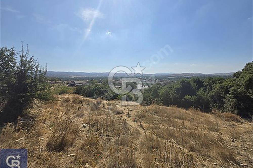 SEFERİHİSAR TURGUT DA YOLA CEPHELİ KÖYİÇİ İMARLI SATILIK ARAZİ