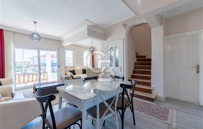 Alaçatı Cadde Üzerinde Tadilatlı Müstakil Satılık 3+1