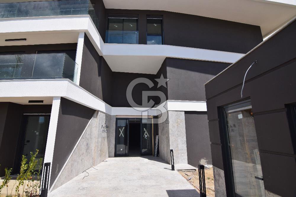 Çiğli Sasalı'da Satılık 3+1 Bahçe Dubleks Loft Daire