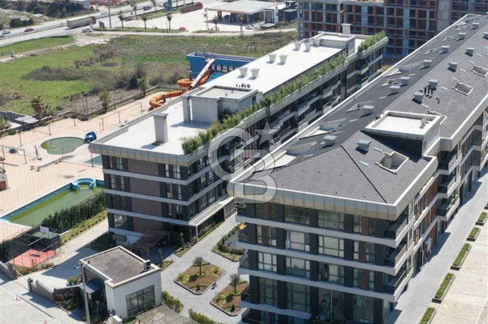 SEMT 77'DE HAVUZ MANZARALI LÜKS GENİŞ DAİRE 3+1EN UYGUN FİYAT