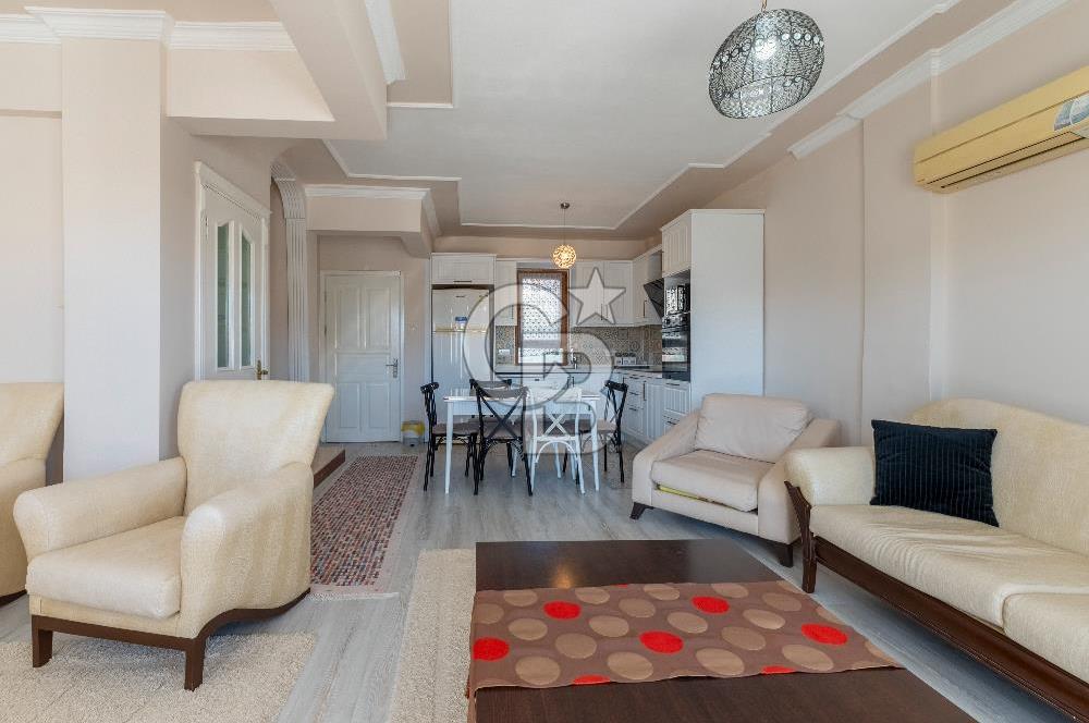 Alaçatı Cadde Üzerinde Tadilatlı Müstakil Satılık 3+1