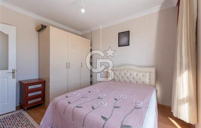 Alaçatı Cadde Üzerinde Tadilatlı Müstakil Satılık 3+1