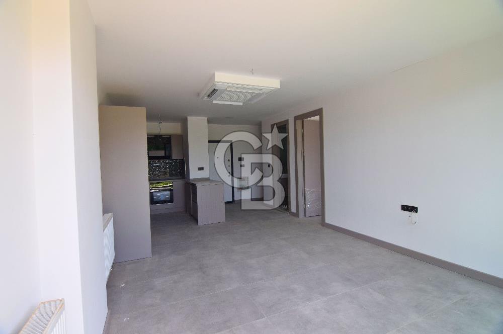 Çiğli Sasalı'da Satılık 3+1 Bahçe Dubleks Loft Daire