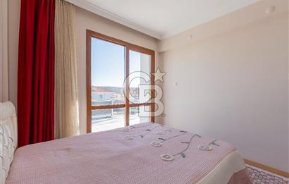 Alaçatı Cadde Üzerinde Tadilatlı Müstakil Satılık 3+1