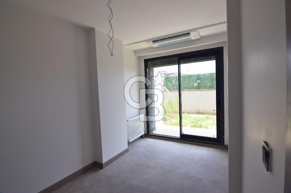 Çiğli Sasalı'da Satılık 3+1 Bahçe Dubleks Loft Daire