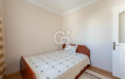 Alaçatı Cadde Üzerinde Tadilatlı Müstakil Satılık 3+1