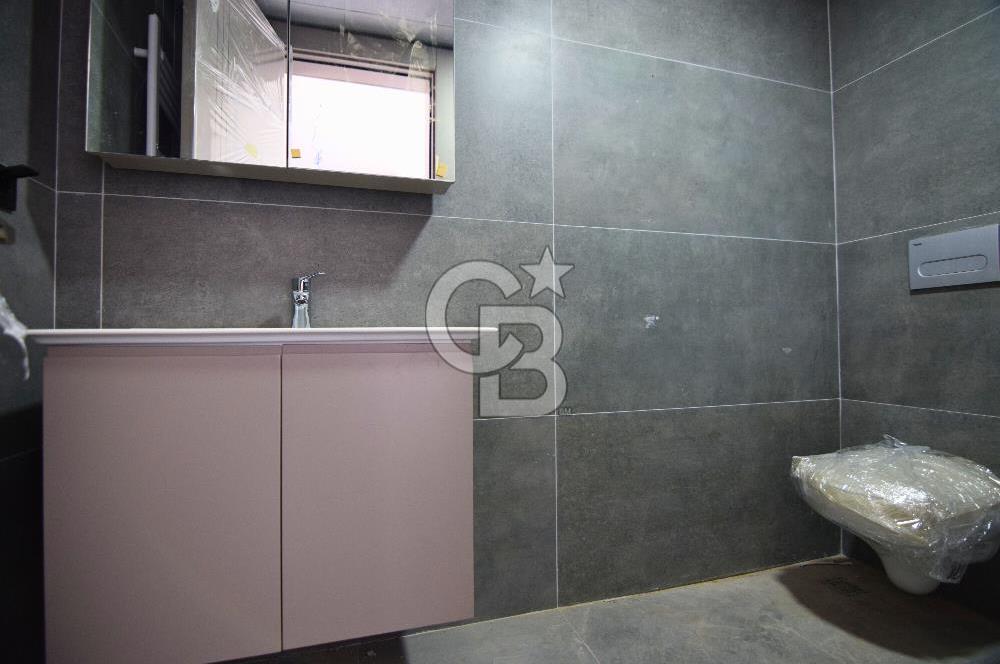 Çiğli Sasalı'da Satılık 3+1 Bahçe Dubleks Loft Daire