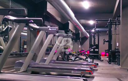 SEMT 77'DE HAVUZ MANZARALI LÜKS GENİŞ DAİRE 3+1EN UYGUN FİYAT