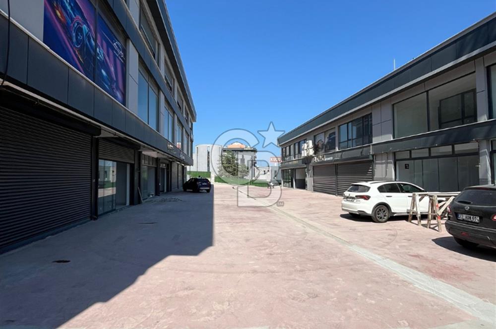 ŞEHİR OTO TİCARET MERKEZİNDE EN UYGUN FİYAT 170 M. DÜKKAN
