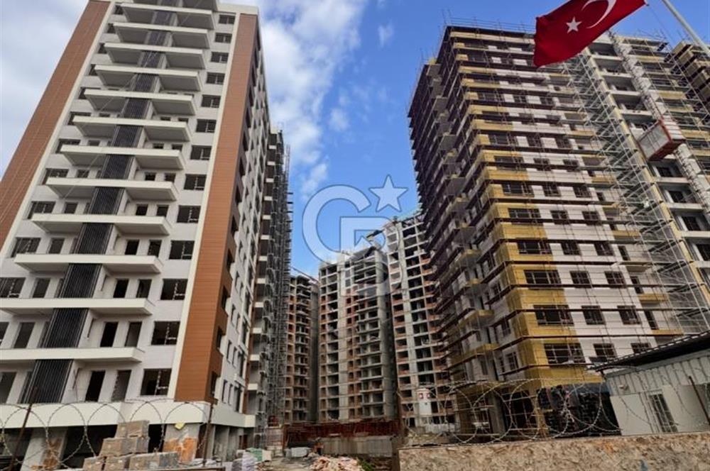 WEST KORDELİONDA  SATILIK 3+1 ARAKAT DAİRE 